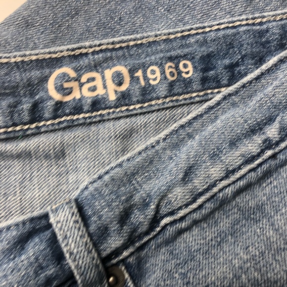 GAP 1969 Mid Rise Distressed Sexy Boyfriend Jeans - Picture 14 of 16